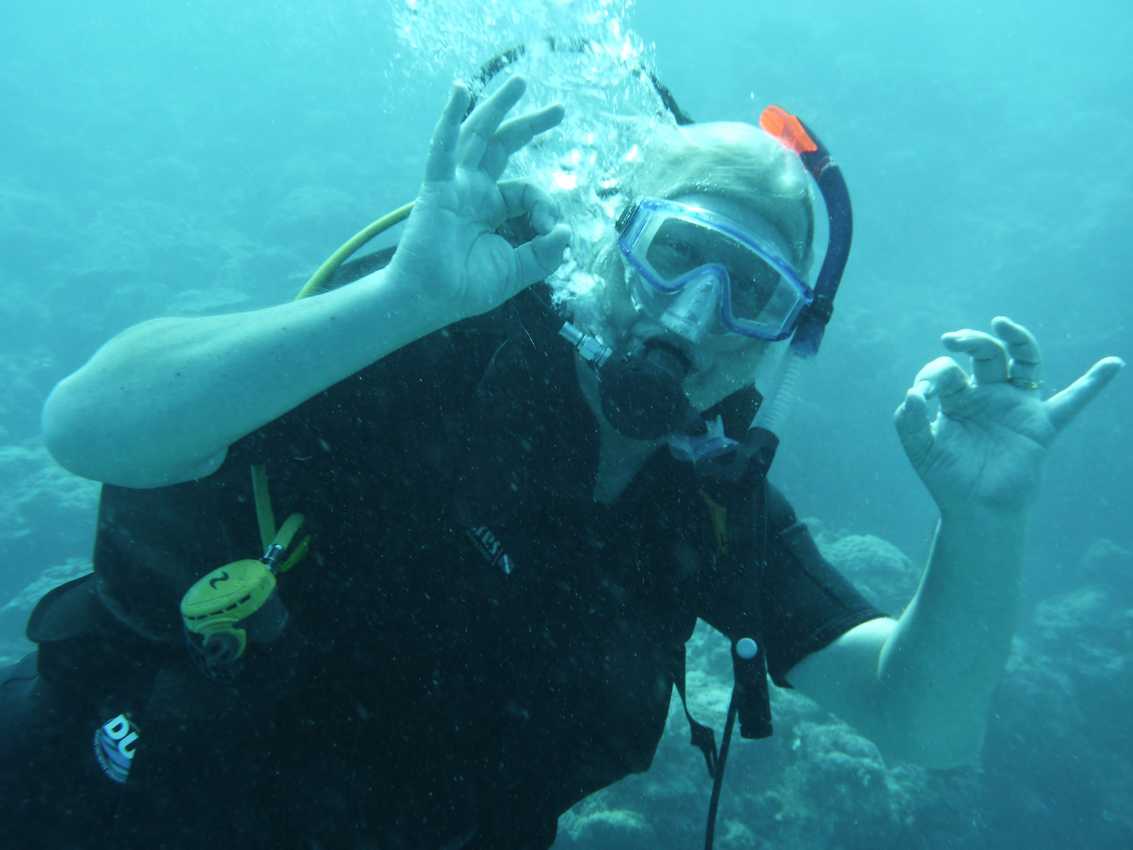 Scuba Diving with Contact Lenses