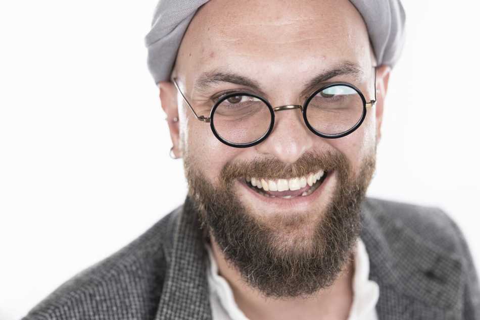 A Guide To Vintage Glasses Frames