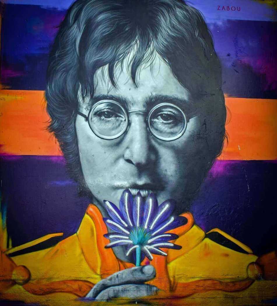 5 Cultural Icons That Changed Eyewear Forever