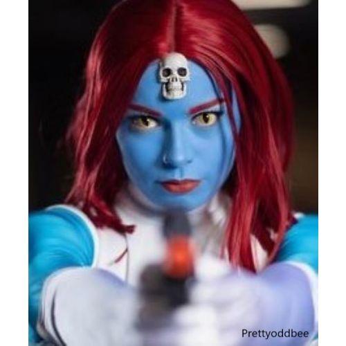 Yellow cat eye cosplay